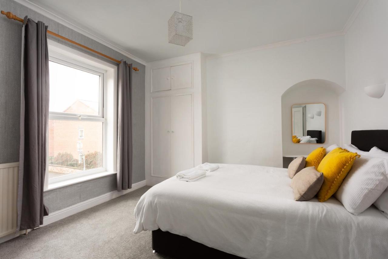 Lovely City Town House With Free Parking Sleeps 2 To 6 Guests York Extérieur photo